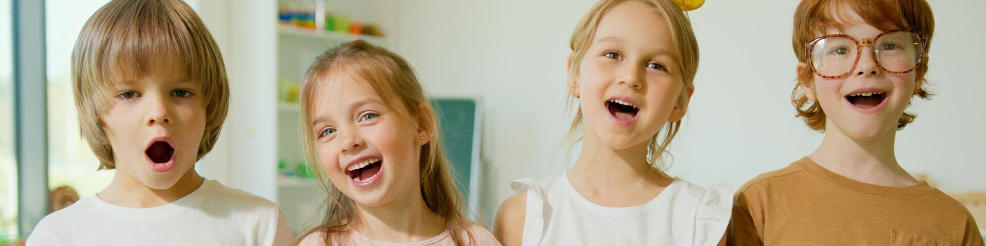 4 Kinder singen Lern- und Wissenslieder